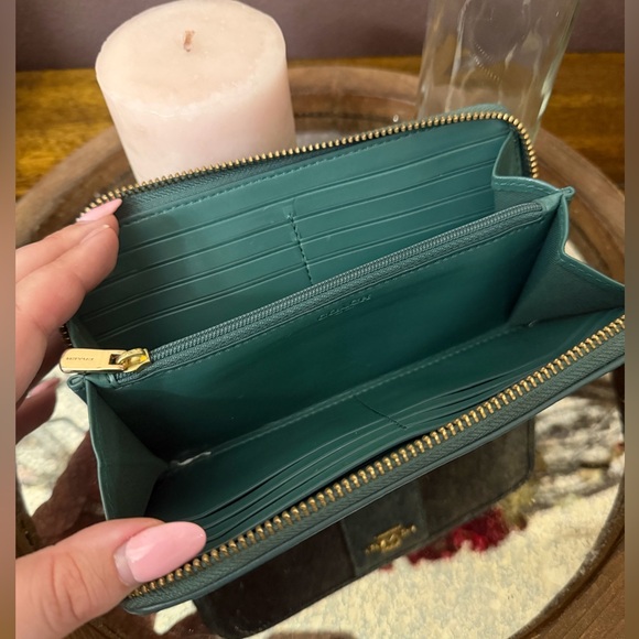 Coach Signature Accordion Zip Wallet – Brown & Teal - Picture 9 of 13